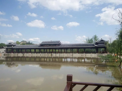 溆浦公園風(fēng)雨橋
