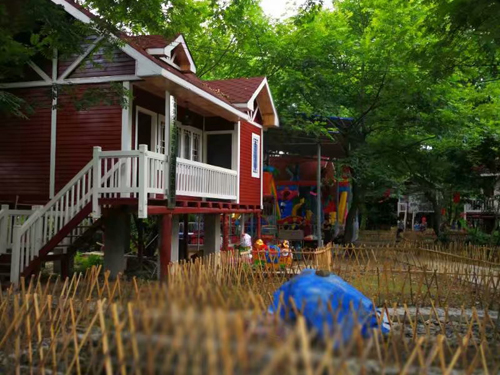 溆浦湘楚木作古建工程有限公司,土家吊腳樓,侗鄉(xiāng)鼓樓,侗鄉(xiāng)風(fēng)雨樓哪里好