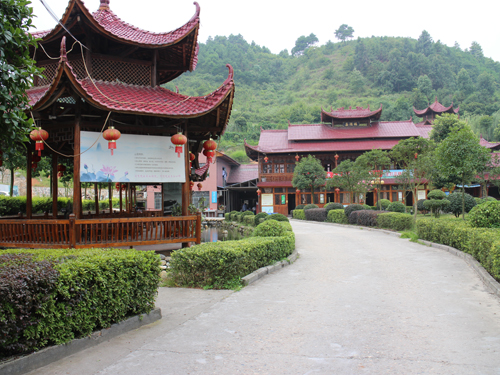 溆浦湘楚木作古建工程有限公司,土家吊腳樓,侗鄉(xiāng)鼓樓,侗鄉(xiāng)風(fēng)雨樓哪里好