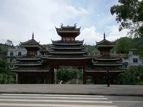 溆浦湘楚木作古建工程有限公司,土家吊腳樓,侗鄉(xiāng)鼓樓,侗鄉(xiāng)風(fēng)雨樓哪里好