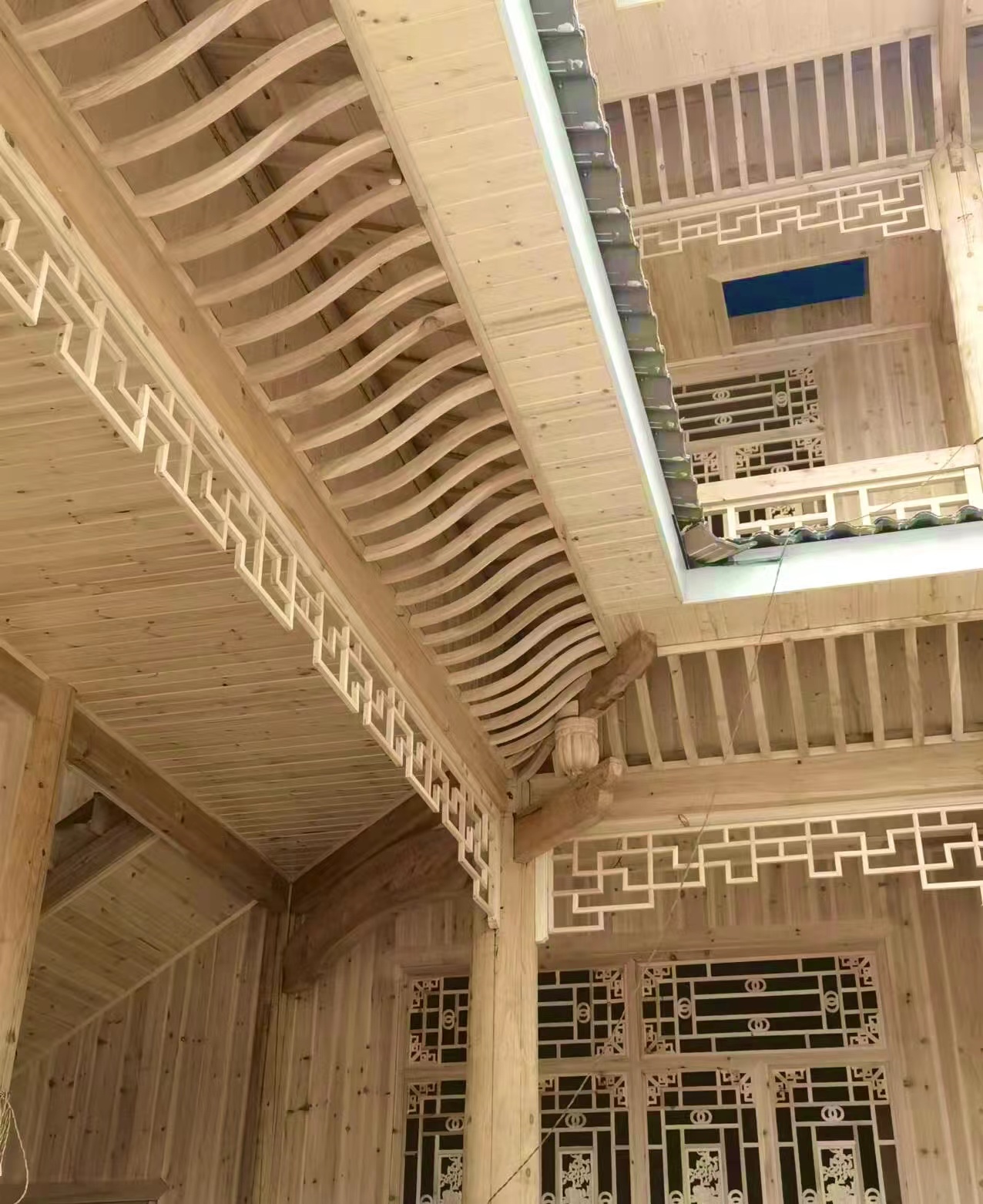 溆浦湘楚木作古建工程有限公司,土家吊腳樓,侗鄉(xiāng)鼓樓,侗鄉(xiāng)風雨樓哪里好